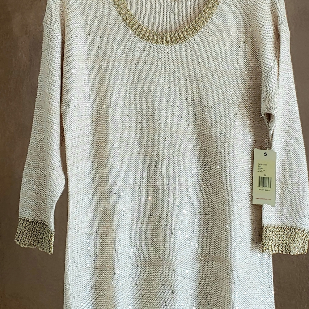 Reba Top - Picture 6 of 6